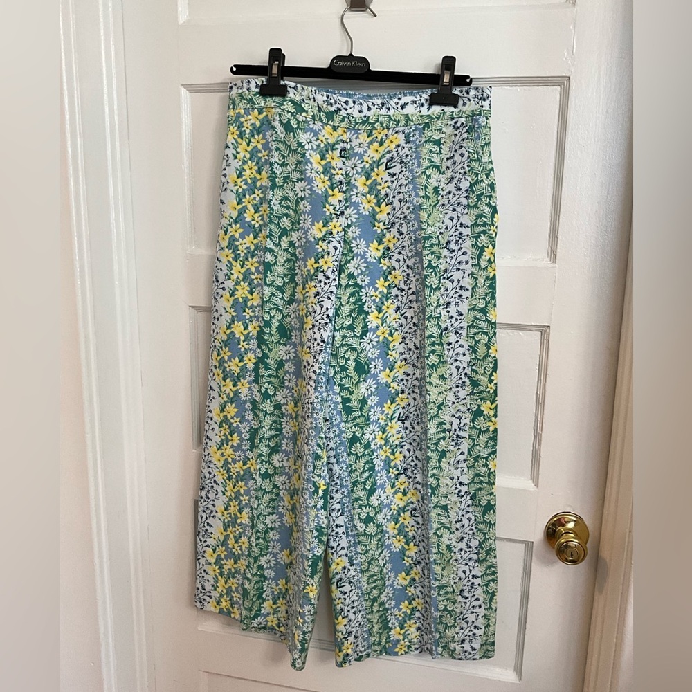 Women capris